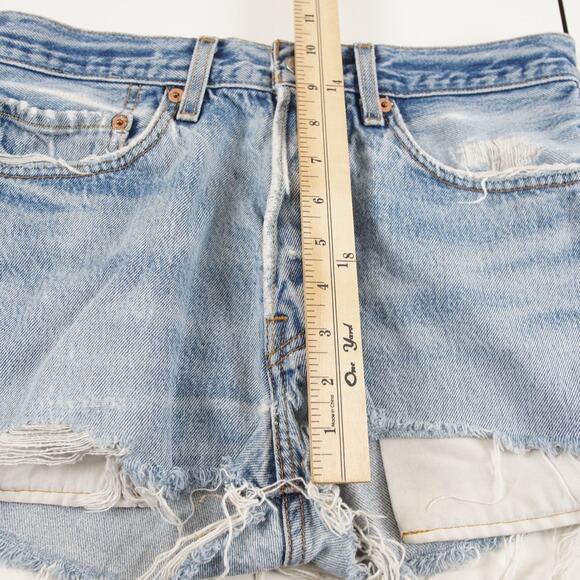 Reformation Levis Reworked 501 Distressed Cut Off Shorts Womens Sz S - Picture 8 of 15
